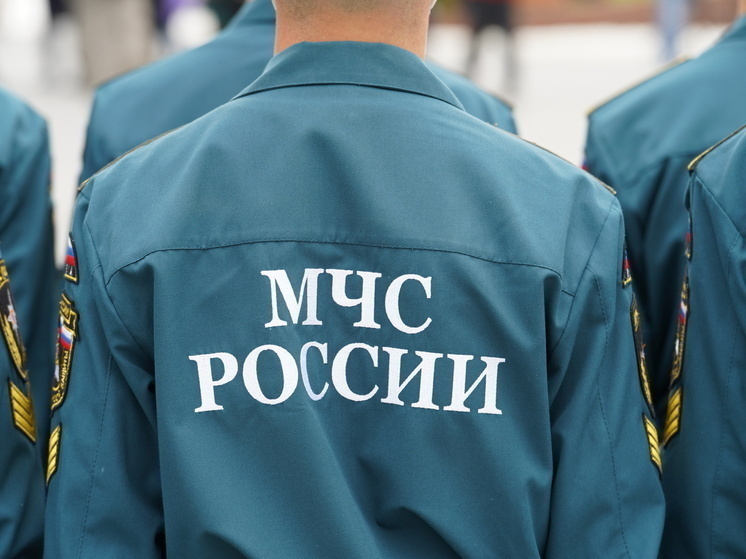 МЧС: все пассажиры перевернувшейся лодки на Байкале были без жилетов