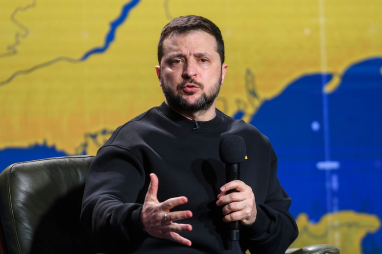 Стало известно, почему Зеленский мог сменить министра обороны Украины