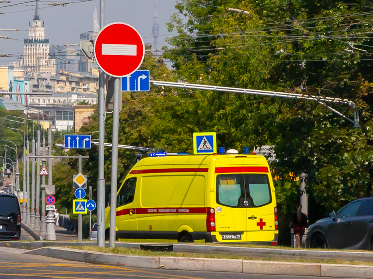 Автомобиль сбил девочку-подростка в подмосковном городе